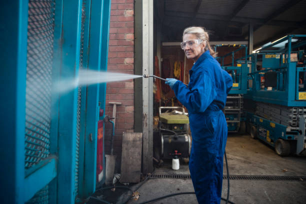 Professional Pressure Washing Services in Garner, IA